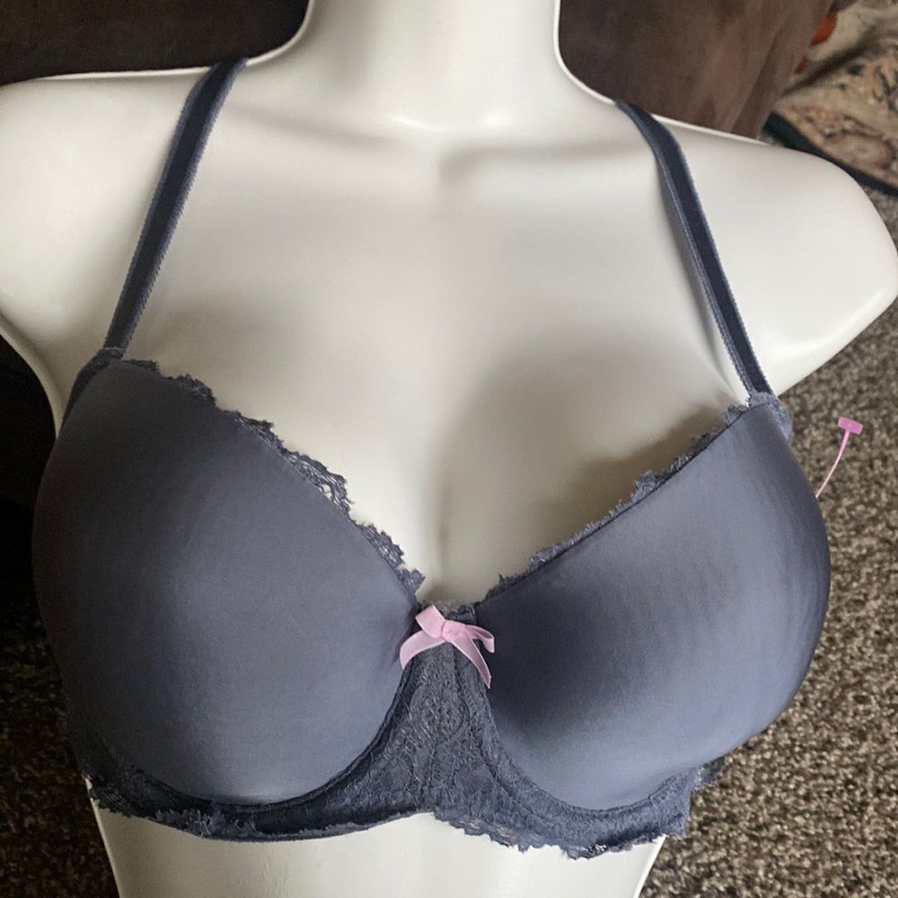 Victoria’s Secret Dream Angels Bra 32DDD